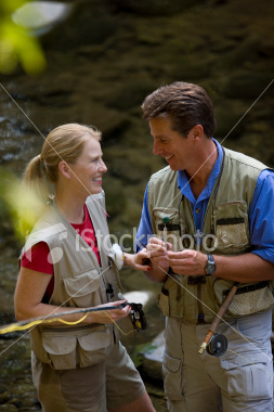istockphoto_2921407-couple-fly-fishing